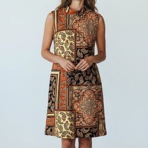 Sharagano BOHO PAISLEY PATCHWORK DRESS 14W Mock Neck Sleeveless Sheath STRETCH